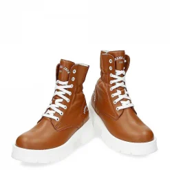 Vrouw Panama Jack Clementine