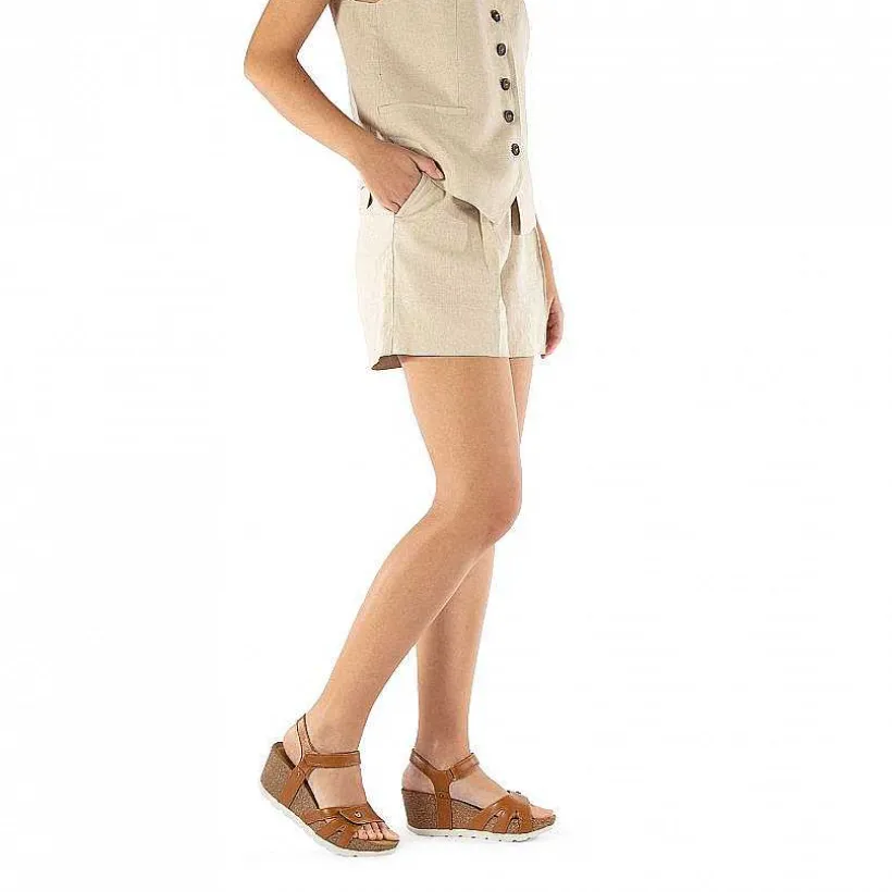 Vrouw Panama Jack Romy