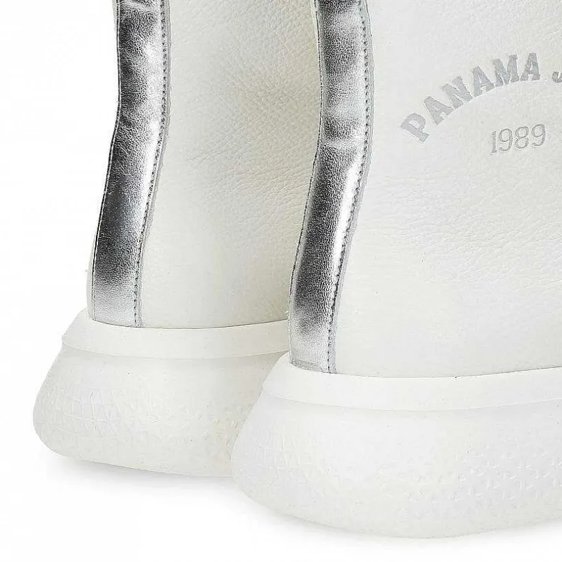 Vrouw Panama Jack Yuca