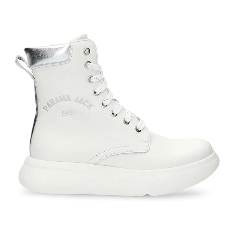 Vrouw Panama Jack Yuca